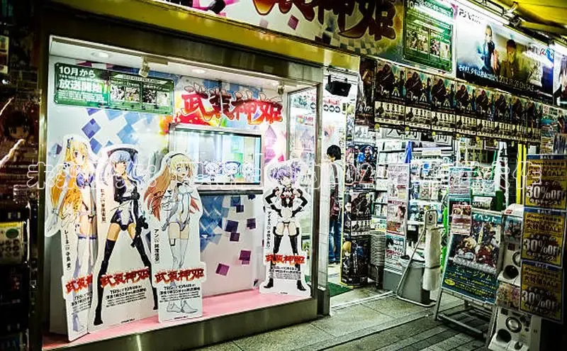 酷漫屋下拉式(免费漫画)